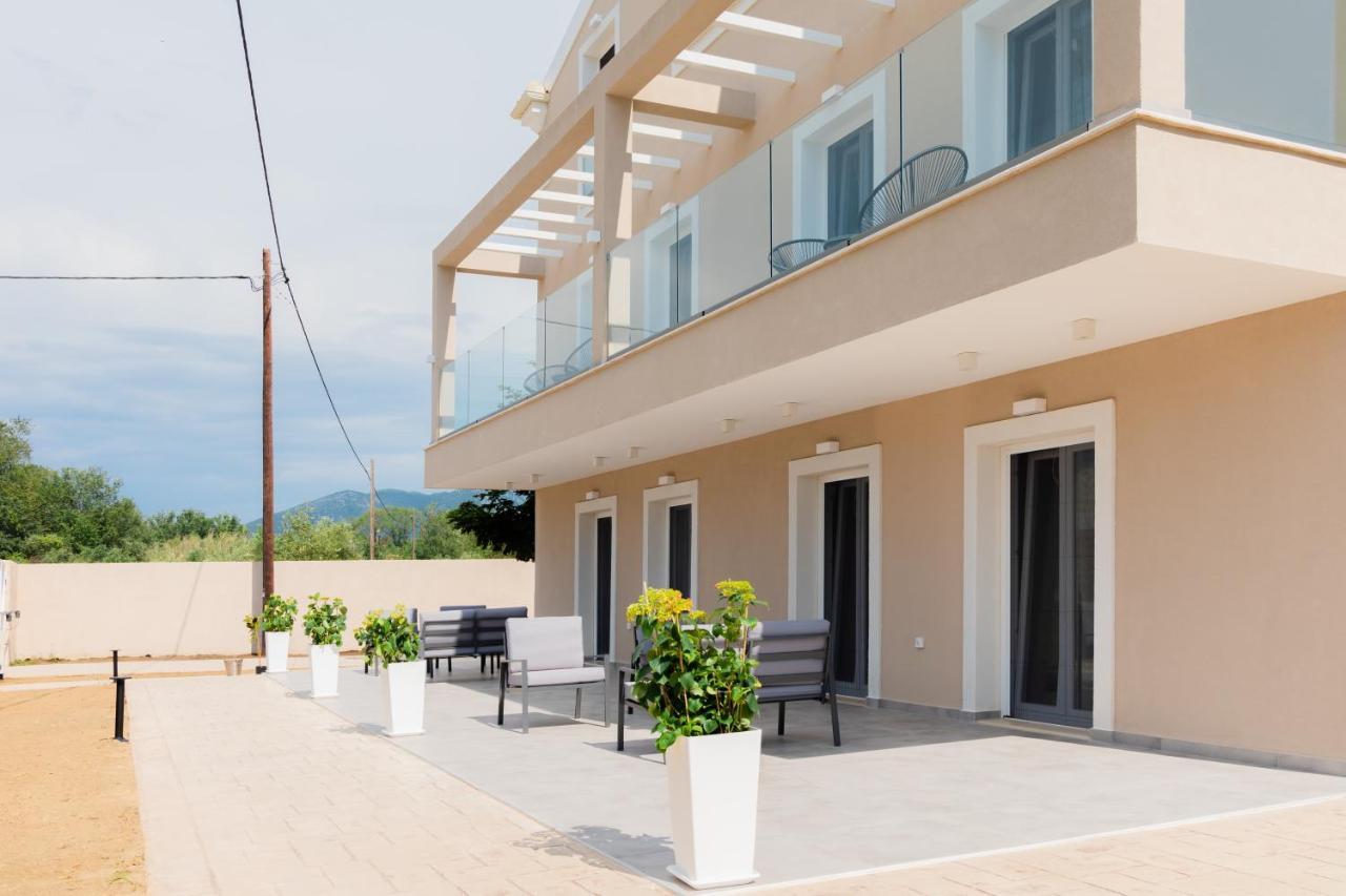 Melena Premium Suites Roda  Zewnętrze zdjęcie