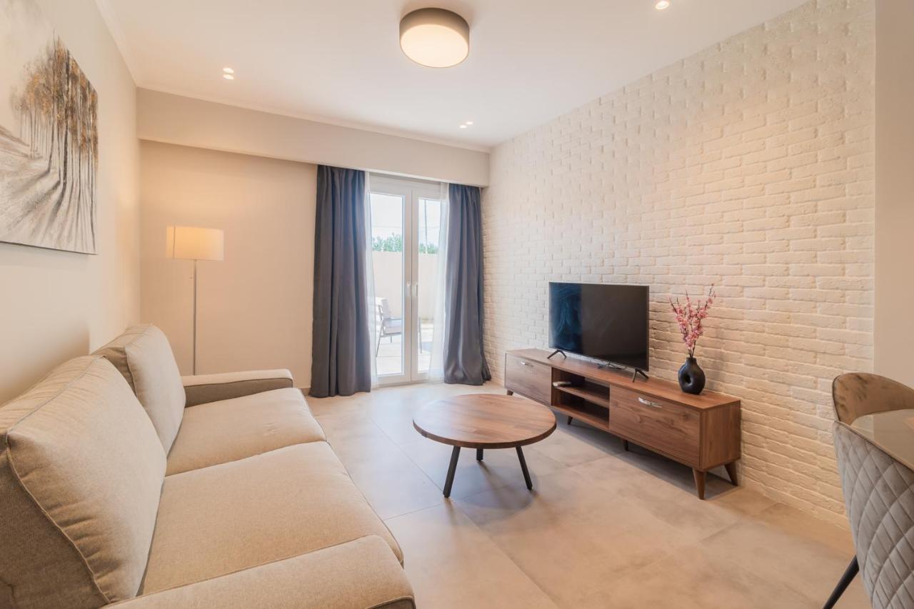 Melena Premium Suites Roda  Zewnętrze zdjęcie